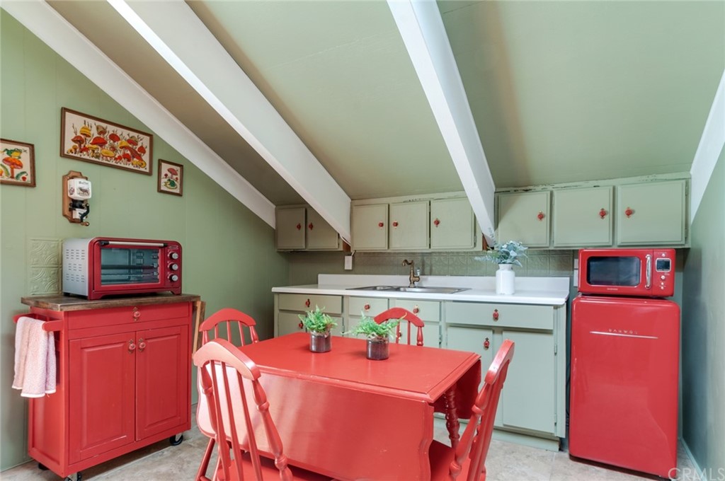 39478 Canyon Drive Forest Falls, CA 92339 - Photo 28 of 49