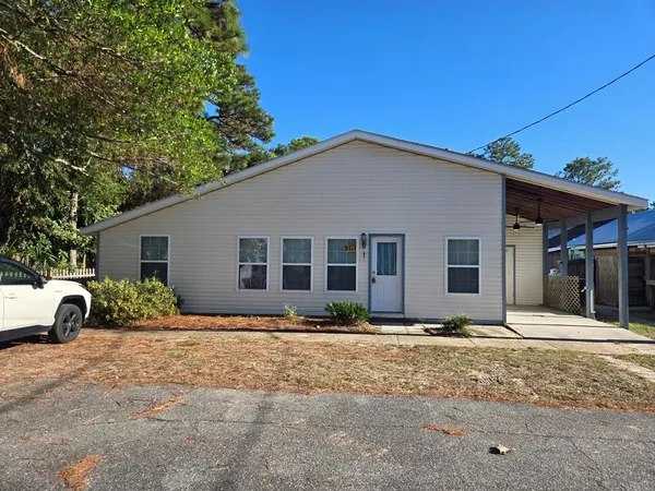 $170,000 | 51-1 East Pine Street, Unit 1, Lanark Village, FL 32322