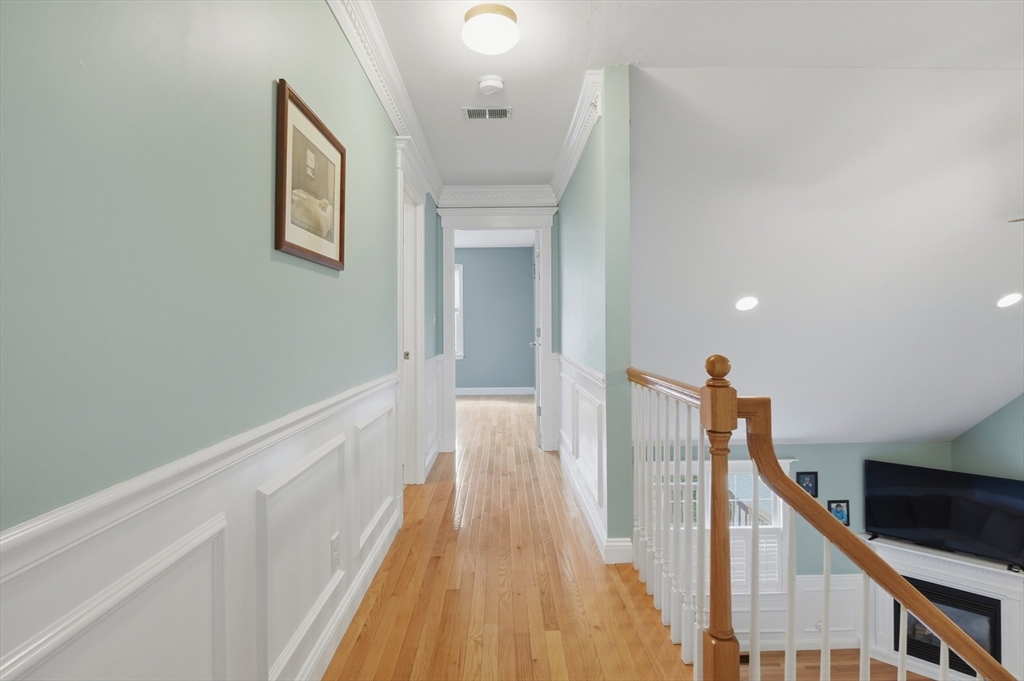 32 Edmonds Circle, Unit 32 Northbridge, MA 01588 - Photo 14 of 36