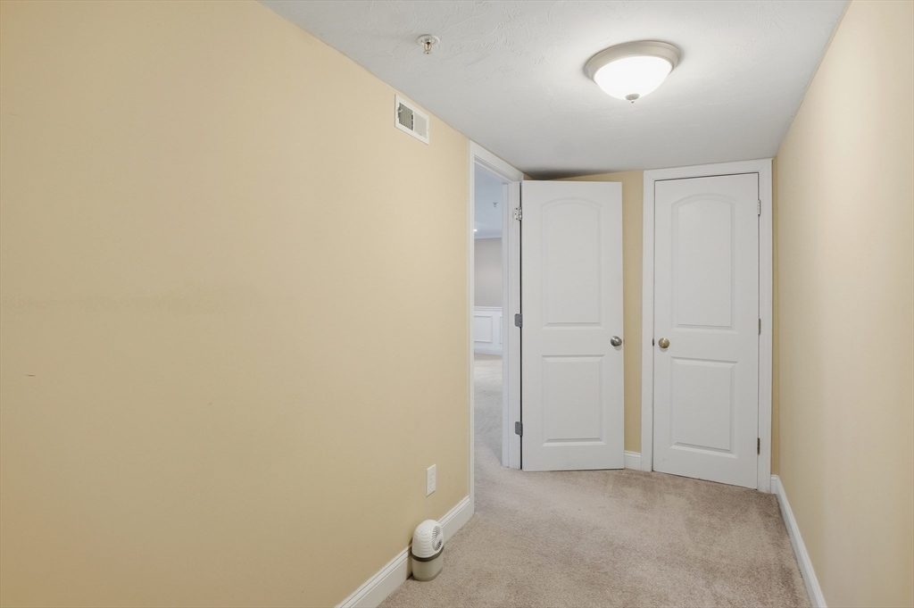 32 Edmonds Circle, Unit 32 Northbridge, MA 01588 - Photo 29 of 36