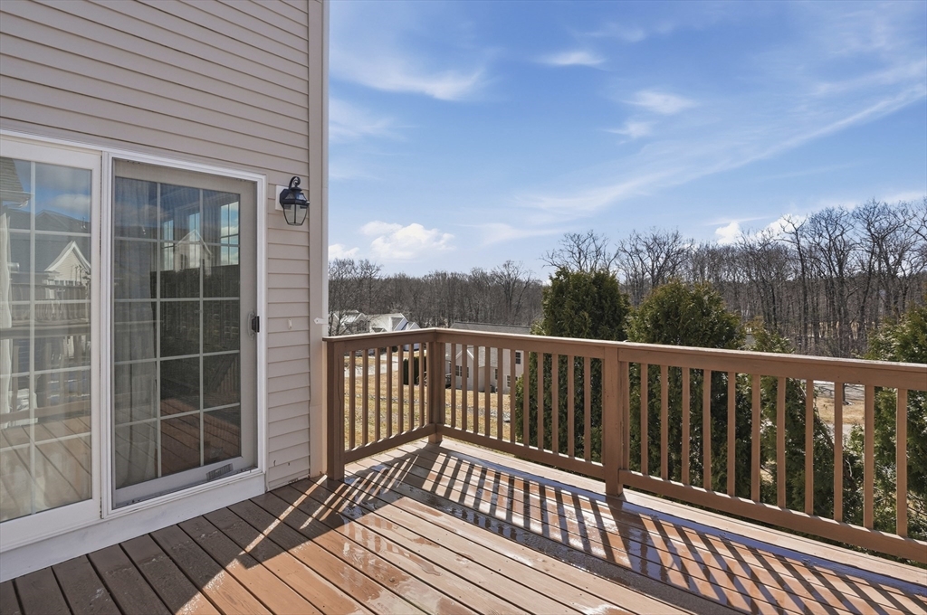 32 Edmonds Circle, Unit 32 Northbridge, MA 01588 - Photo 31 of 36