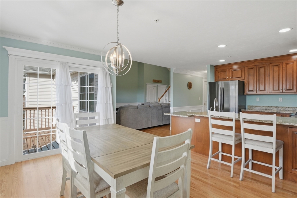 32 Edmonds Circle, Unit 32 Northbridge, MA 01588 - Photo 5 of 36