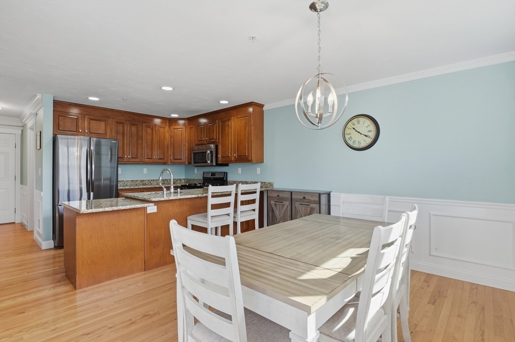 32 Edmonds Circle, Unit 32 Northbridge, MA 01588 - Photo 7 of 36