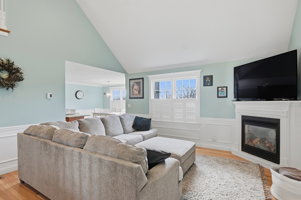 32 Edmonds Circle, Unit 32 Northbridge, MA 01588 - Photo 10 of 36