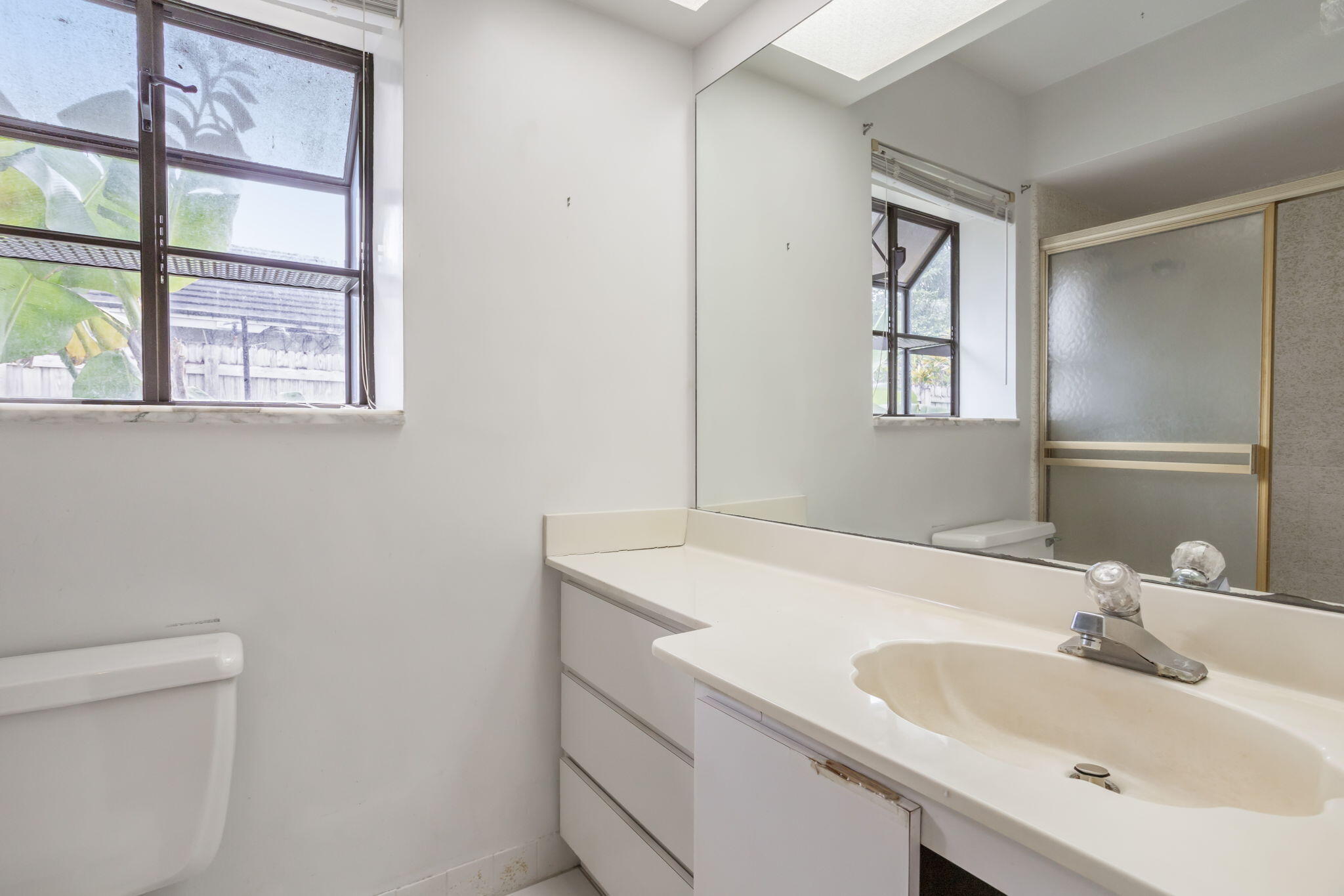 572 Northwest 11th Avenue Boca Raton, FL 33486 - Photo 23 of 35 23-web-or-mls-0E2A8422