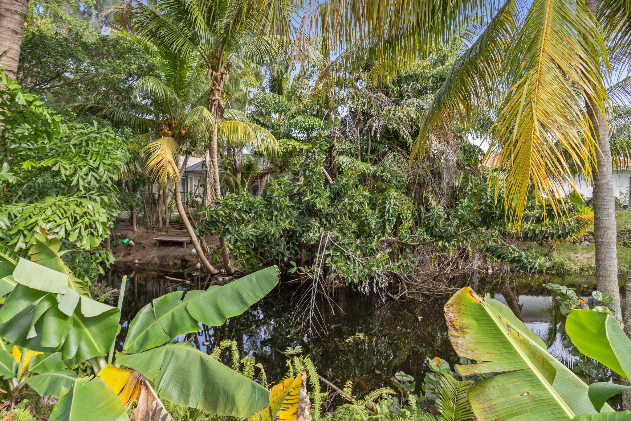 572 Northwest 11th Avenue Boca Raton, FL 33486 - Photo 10 of 35 10-web-or-mls-0E2A8357