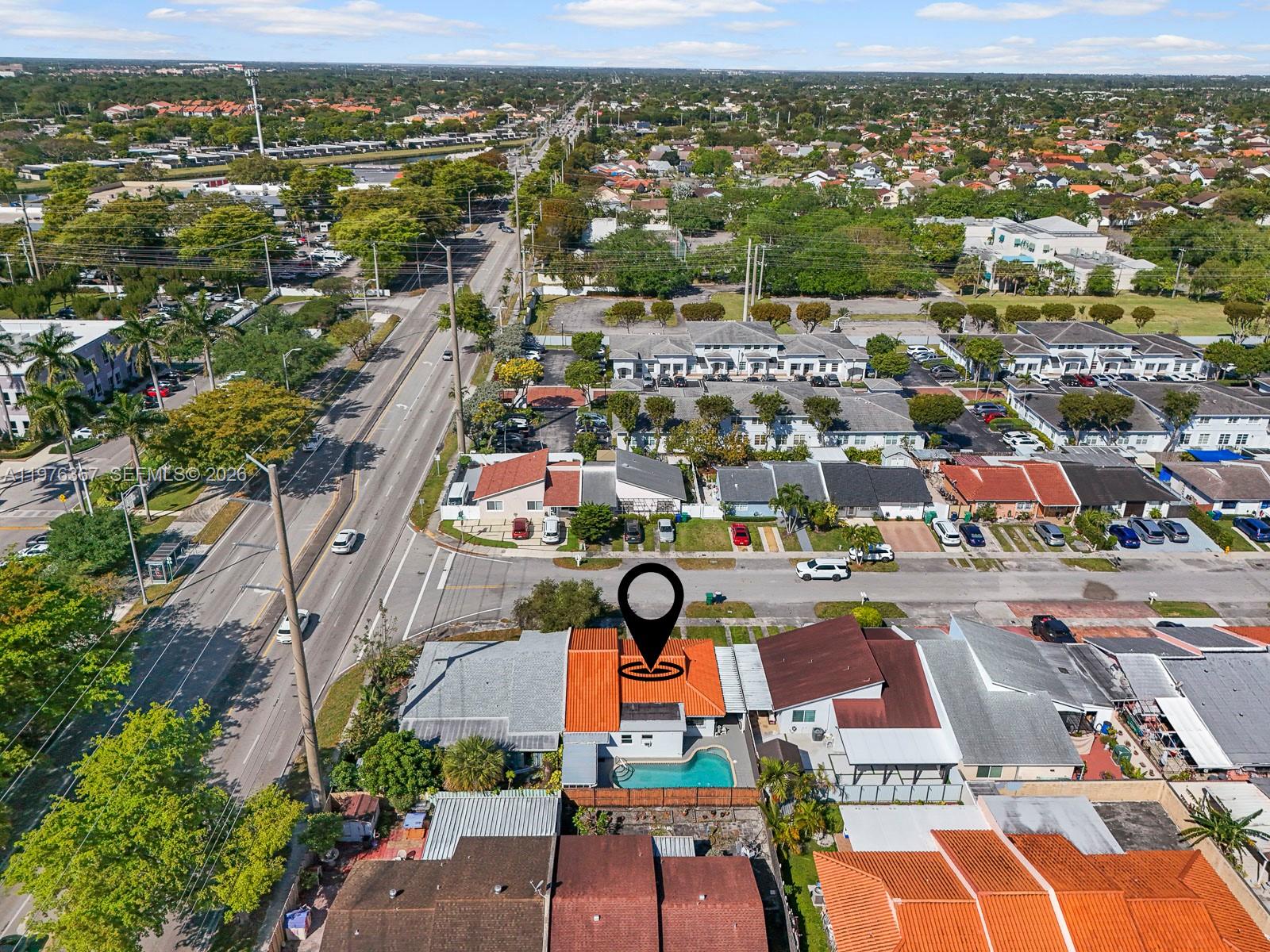 7121 Southwest 102nd Court Miami, FL 33173 - Photo 2 of 33