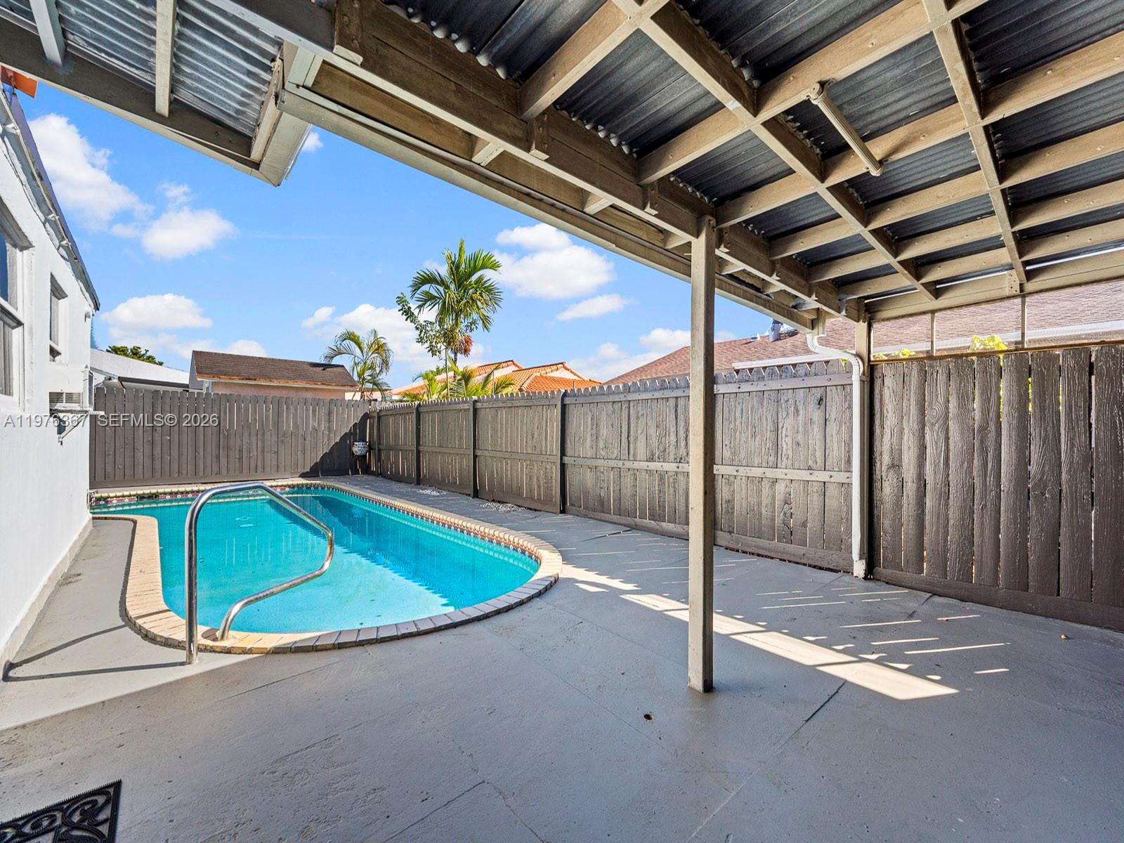 7121 Southwest 102nd Court Miami, FL 33173 - Photo 26 of 33