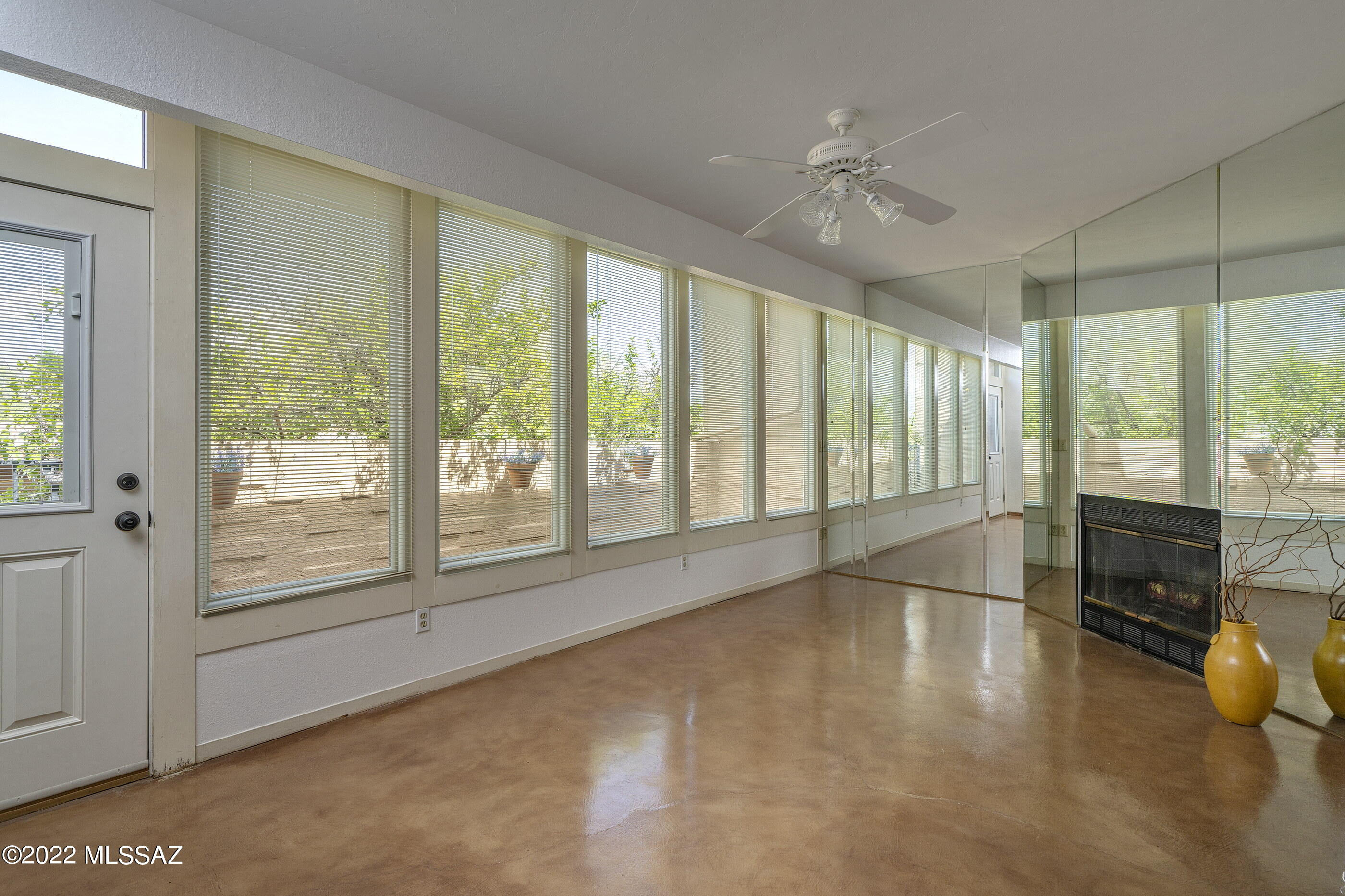 4201 East Blanton Road Tucson, AZ 85712 - Photo 1 of 23 Gallery Image 1