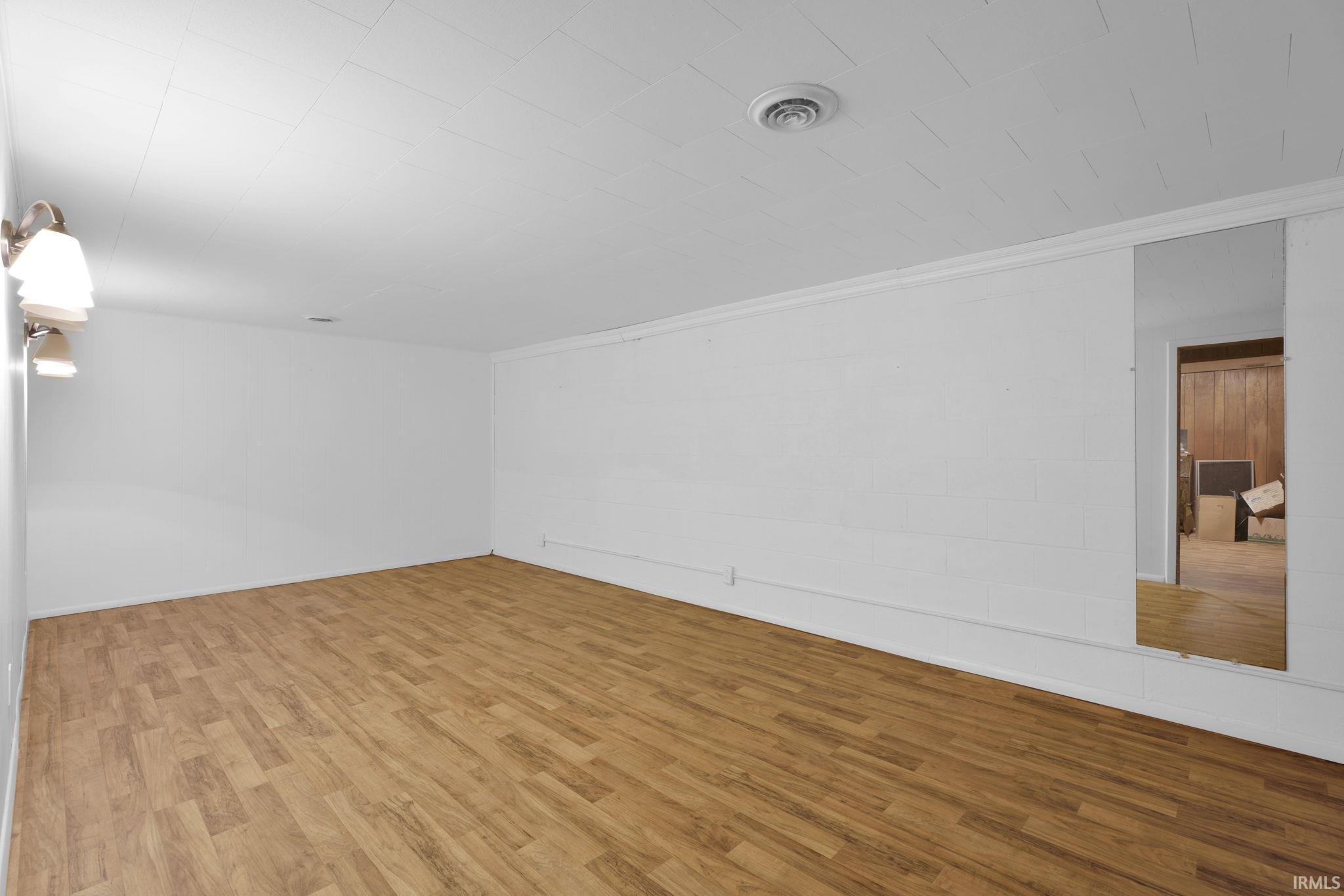1241 Winfield Road Bloomington, IN 47401 - Photo 35 of 50