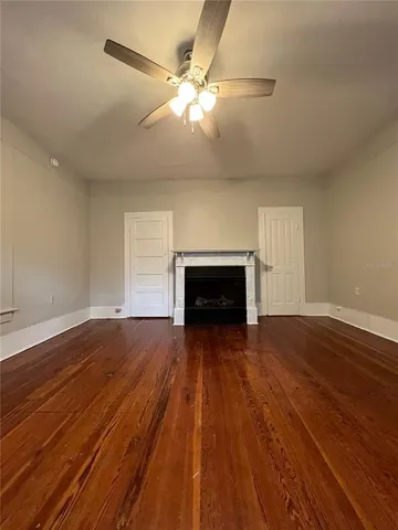 $1,085 | 414 Northeast 5 Avenue, Unit 7, Gainesville, FL 32601