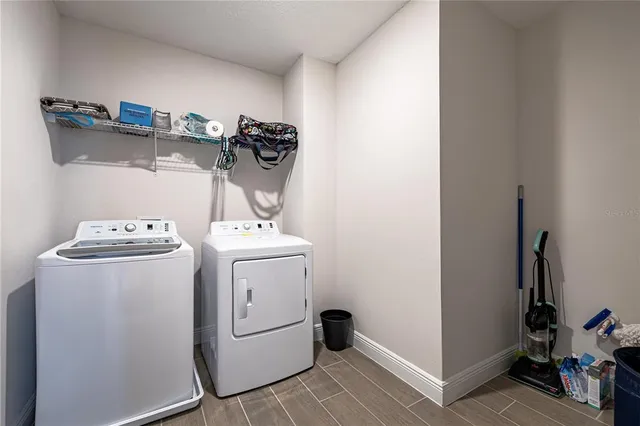 $789,990 | 18344 Oliver Twist Way, Winter Garden, FL 34787