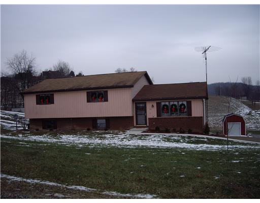 40 Kelly Road Washington, PA 15301 - Photo 1 of 15 Exterior Front.