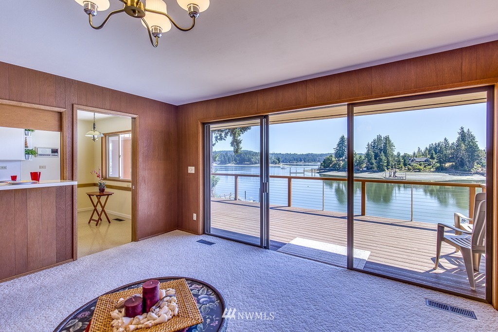 15554 Virginia Point Road Northeast Poulsbo, WA 98370 - Photo 14 of 25 Gallery Image 14