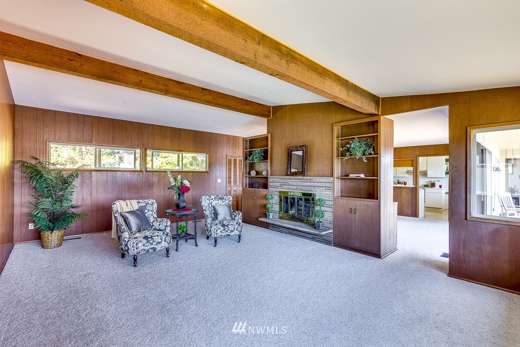 15554 Virginia Point Road Northeast Poulsbo, WA 98370 - Photo 16 of 25 Gallery Image 16