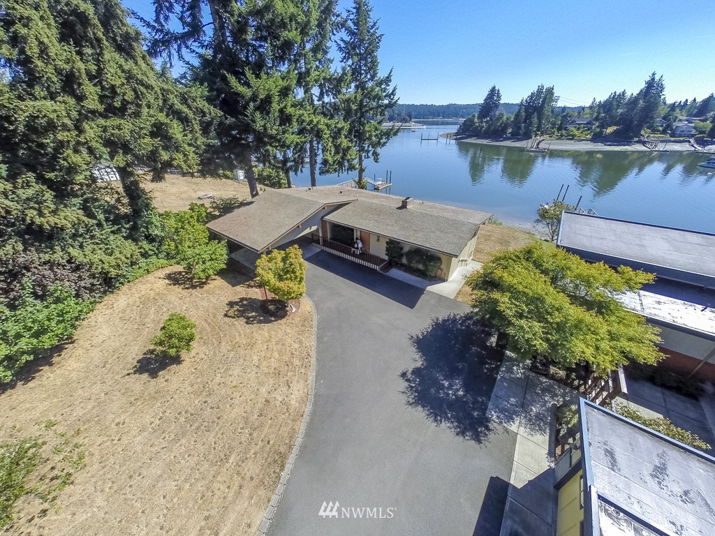 15554 Virginia Point Road Northeast Poulsbo, WA 98370 - Photo 23 of 25 Gallery Image 23
