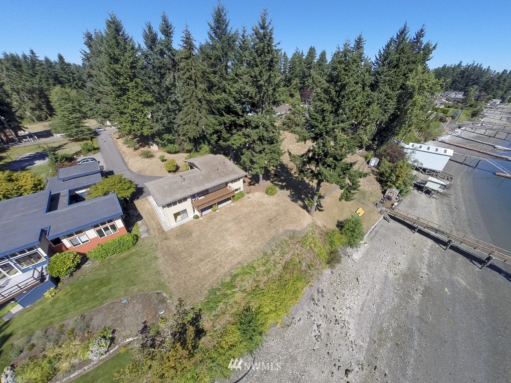 15554 Virginia Point Road Northeast Poulsbo, WA 98370 - Photo 24 of 25 Gallery Image 24
