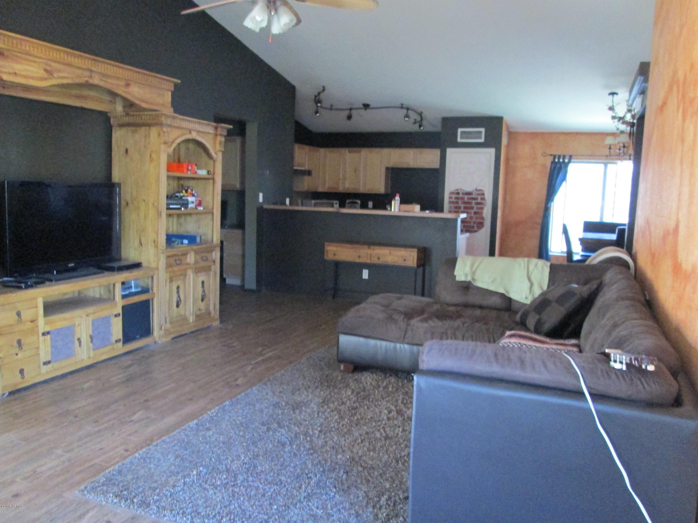13014 West Redfield Road El Mirage, AZ 85335 - Photo 7 of 31 80340009