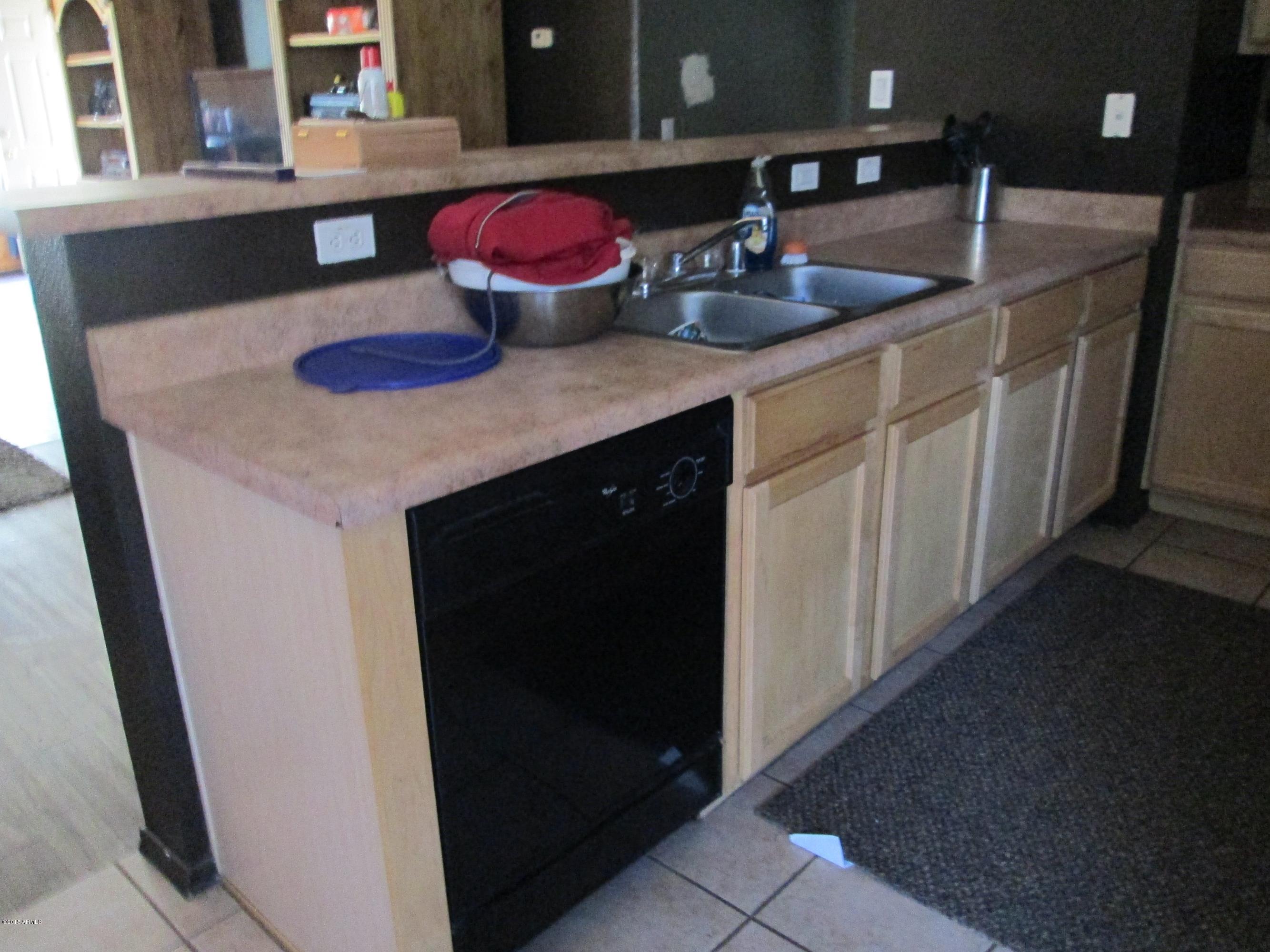13014 West Redfield Road El Mirage, AZ 85335 - Photo 9 of 31 80340011