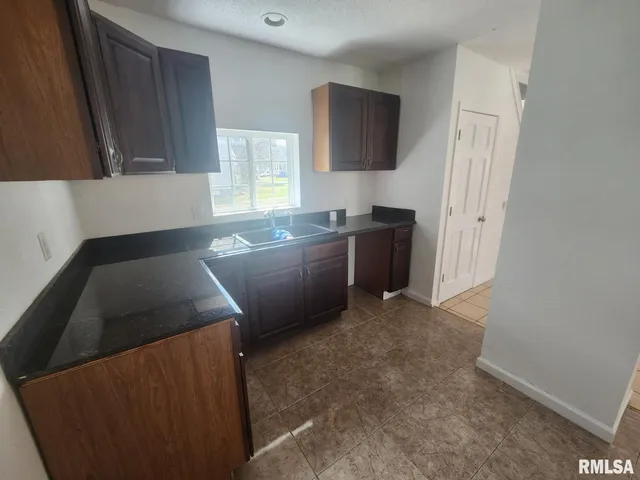 $74,900 | 218 Ross Street, Kewanee, IL 61443