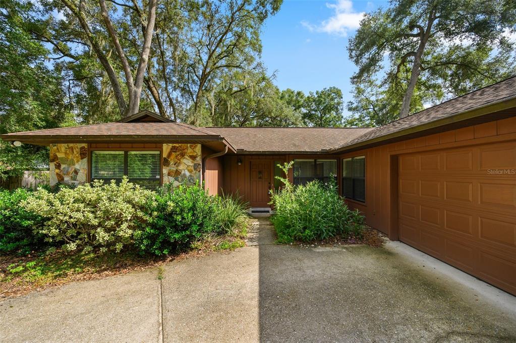 7713 Southwest 9th Place Gainesville, FL 32607 - Photo 3 of 36 Gallery Image 3