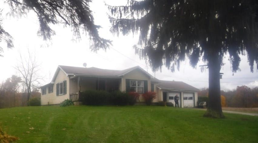 1330 Evergreen Road Pulaski, PA 16143 - Photo 1 of 10 Gallery Image 1