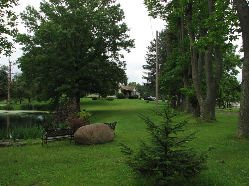 1330 Evergreen Road Pulaski, PA 16143 - Photo 3 of 10 Gallery Image 3