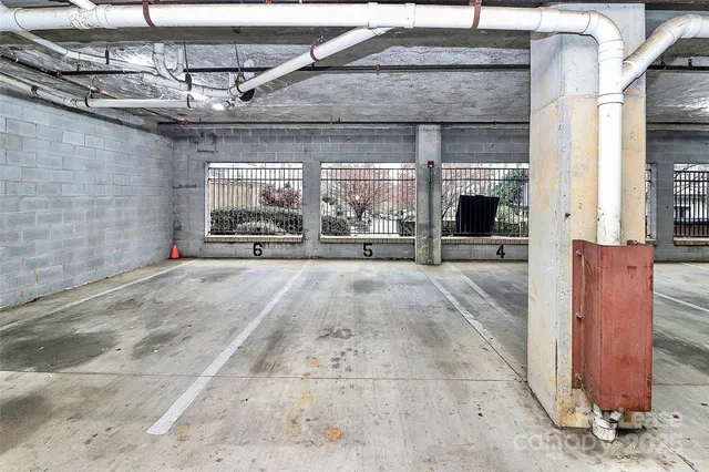 $1,700 | 712 North Davidson Street, Charlotte, NC 28202