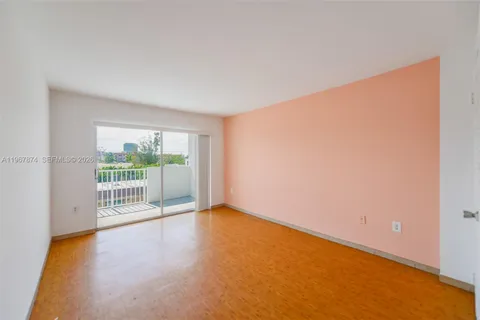 $295,000 | 8000 Harding Avenue, Unit 4B, Miami Beach, FL 33141