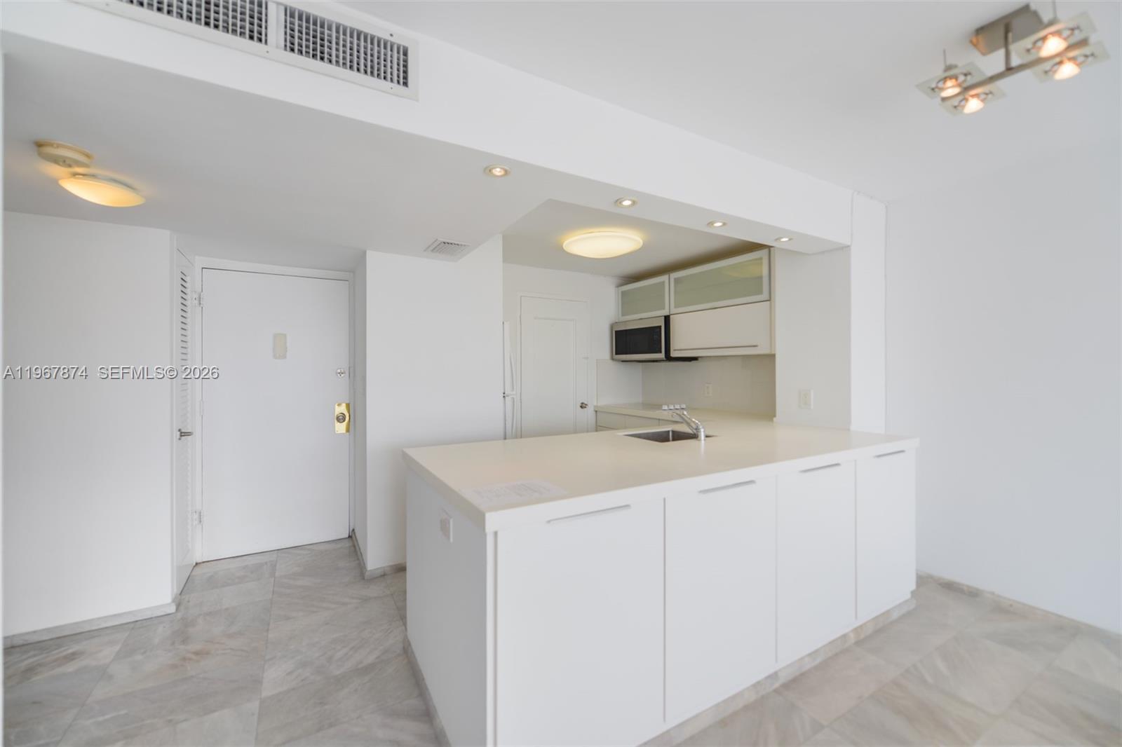 8000 Harding Avenue, Unit 4B Miami Beach, FL 33141 - Photo 8 of 29