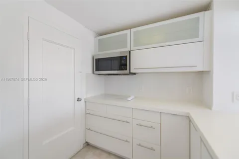 $295,000 | 8000 Harding Avenue, Unit 4B, Miami Beach, FL 33141