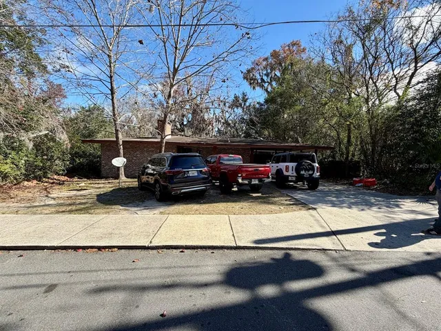 $649,000 | 111 Southwest 23rd Terrace, Gainesville, FL 32607