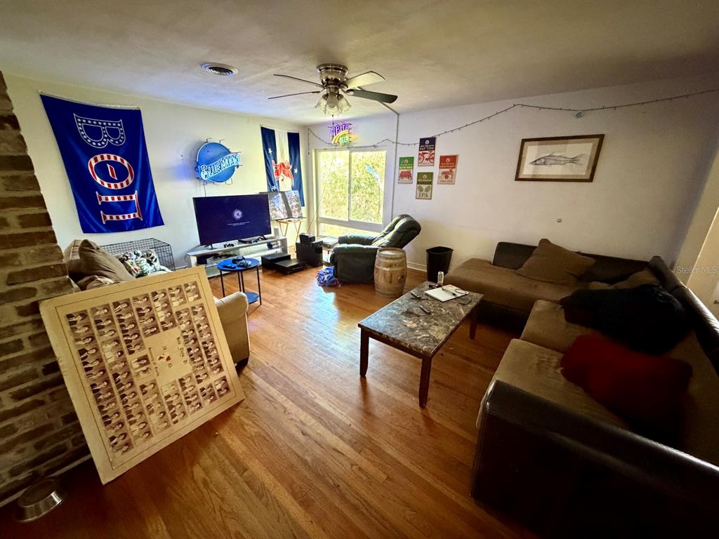 111 Southwest 23rd Terrace Gainesville, FL 32607 - Photo 13 of 22