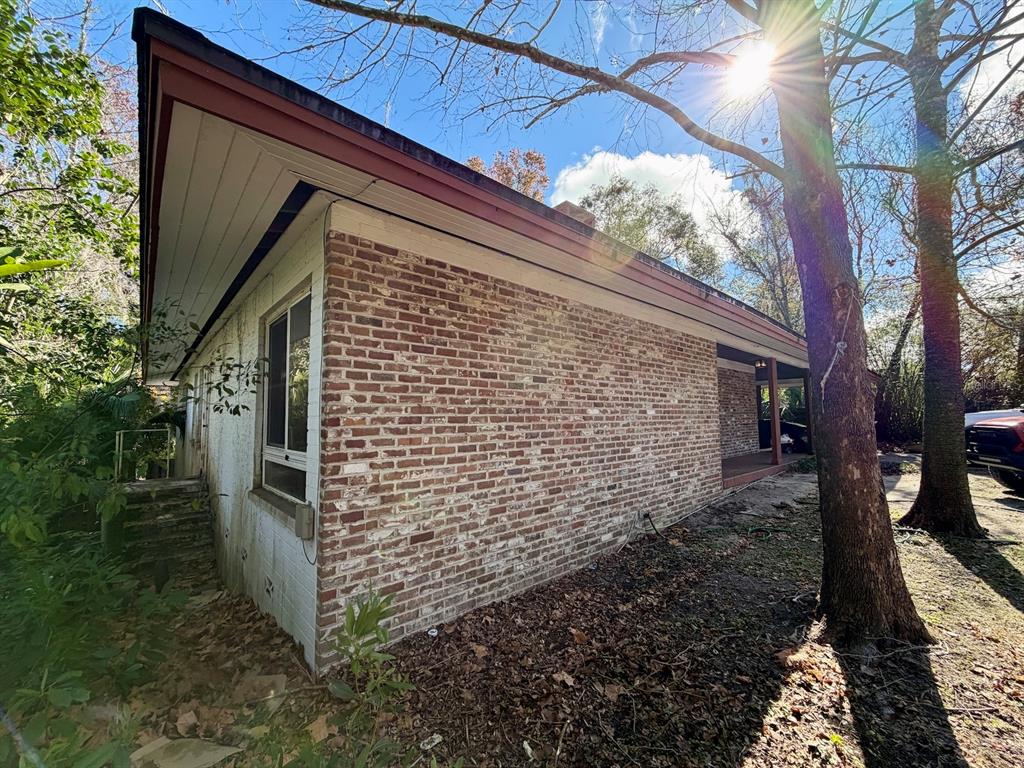 111 Southwest 23rd Terrace Gainesville, FL 32607 - Photo 4 of 22