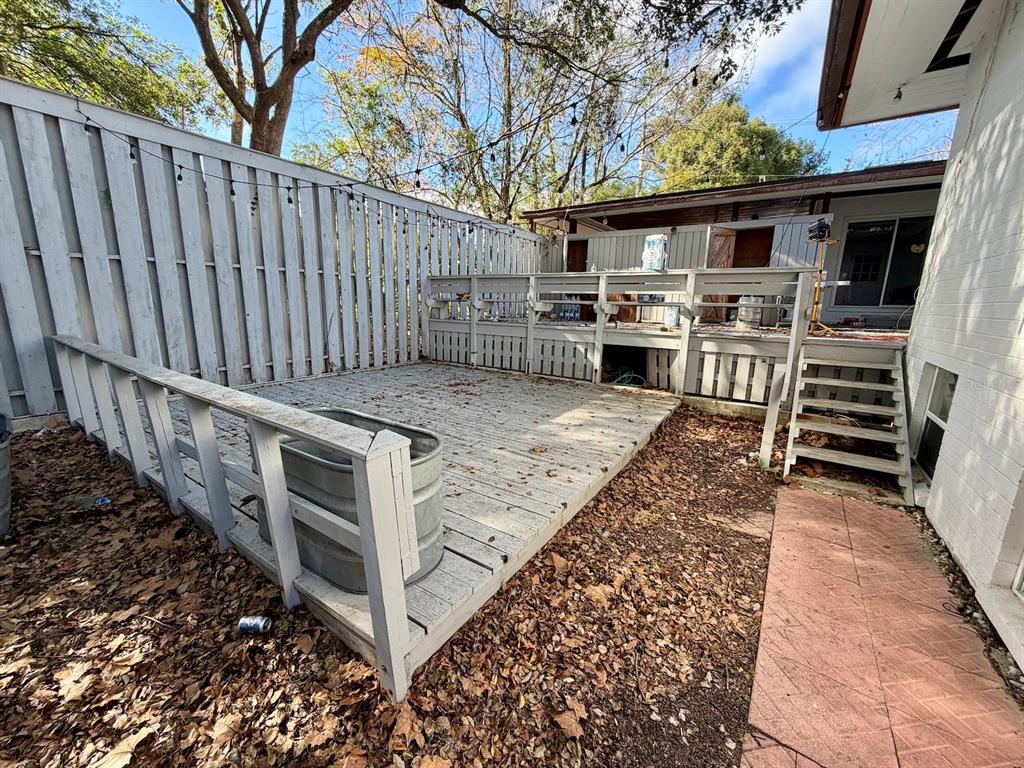 111 Southwest 23rd Terrace Gainesville, FL 32607 - Photo 7 of 22