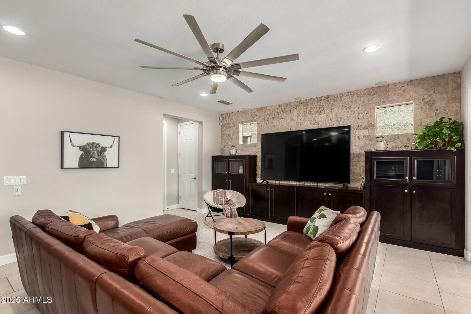 5547 South Tatum Court Gilbert, AZ 85298 - Photo 10 of 73 10 - Tatum