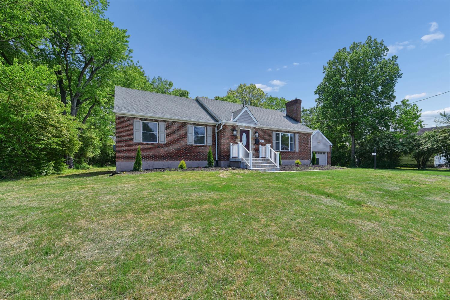 7474 Edgemont Road Cincinnati, OH 45237 - Photo 3 of 53 Gallery Image 3