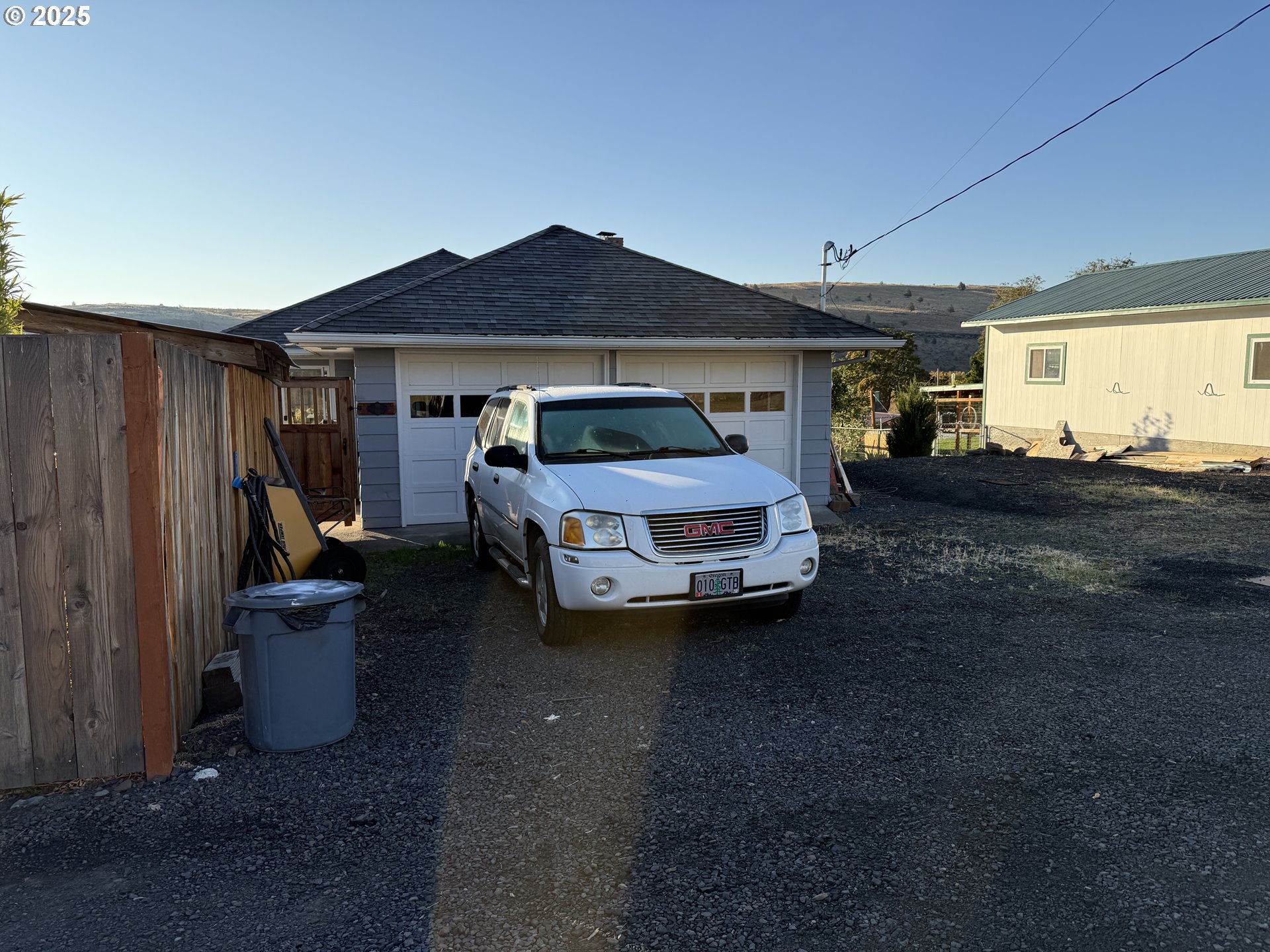 201 4th Street Maupin, OR 97037 - Photo 24 of 24 a bedroom with bed and window