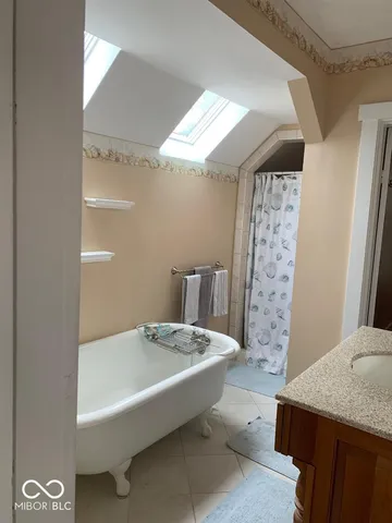 $247,000 | 25 West Chestnut Street, North Vernon, IN 47265