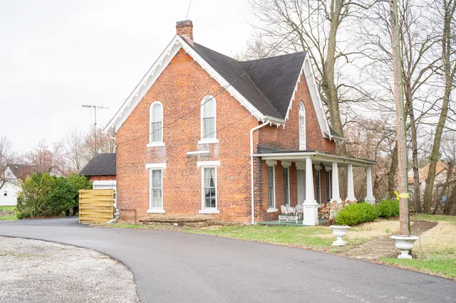 $247,000 | 25 West Chestnut Street, North Vernon, IN 47265