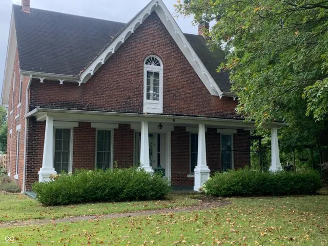 $247,000 | 25 West Chestnut Street, North Vernon, IN 47265