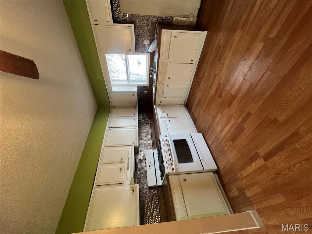 404 Moore Street Dexter, MO 63841 - Photo 5 of 15