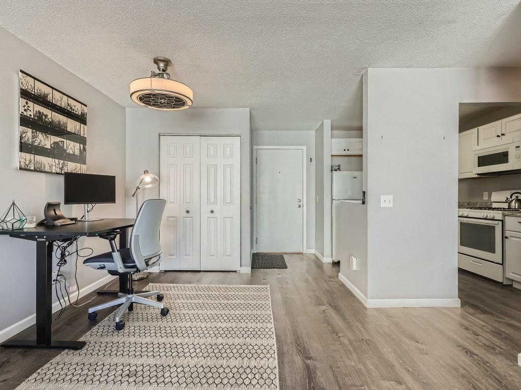 7354 72nd Lane North, Unit 324 Brooklyn Park, MN 55428 - Photo 5 of 20