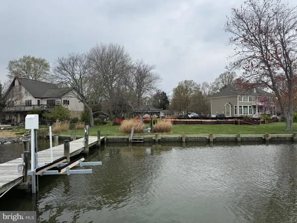 $1,350,000 | 3887 Cotter Drive, Edgewater, MD 21037