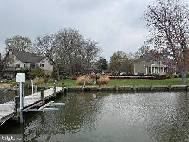 $1,500,000 | 3887 Cotter Drive, Edgewater, MD 21037