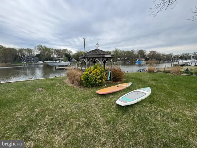 $1,500,000 | 3887 Cotter Drive, Edgewater, MD 21037