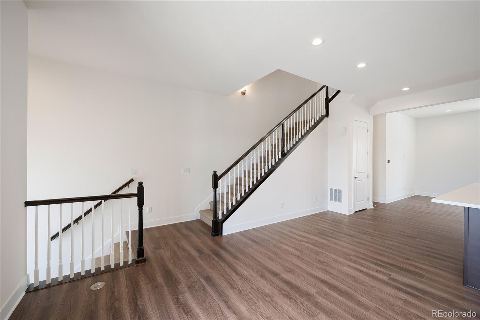 5112 Ward Road Wheat Ridge, CO 80033 - Photo 6 of 32