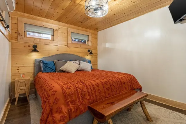 $700,000 | 118 Price Road, Reliance, TN 37369