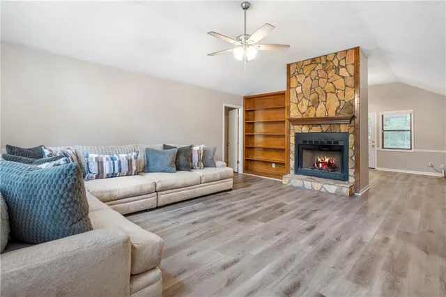 $350,000 | 1210 Park Pl Drive, Jonesboro, GA 30236