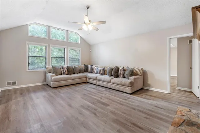 $350,000 | 1210 Park Pl Drive, Jonesboro, GA 30236